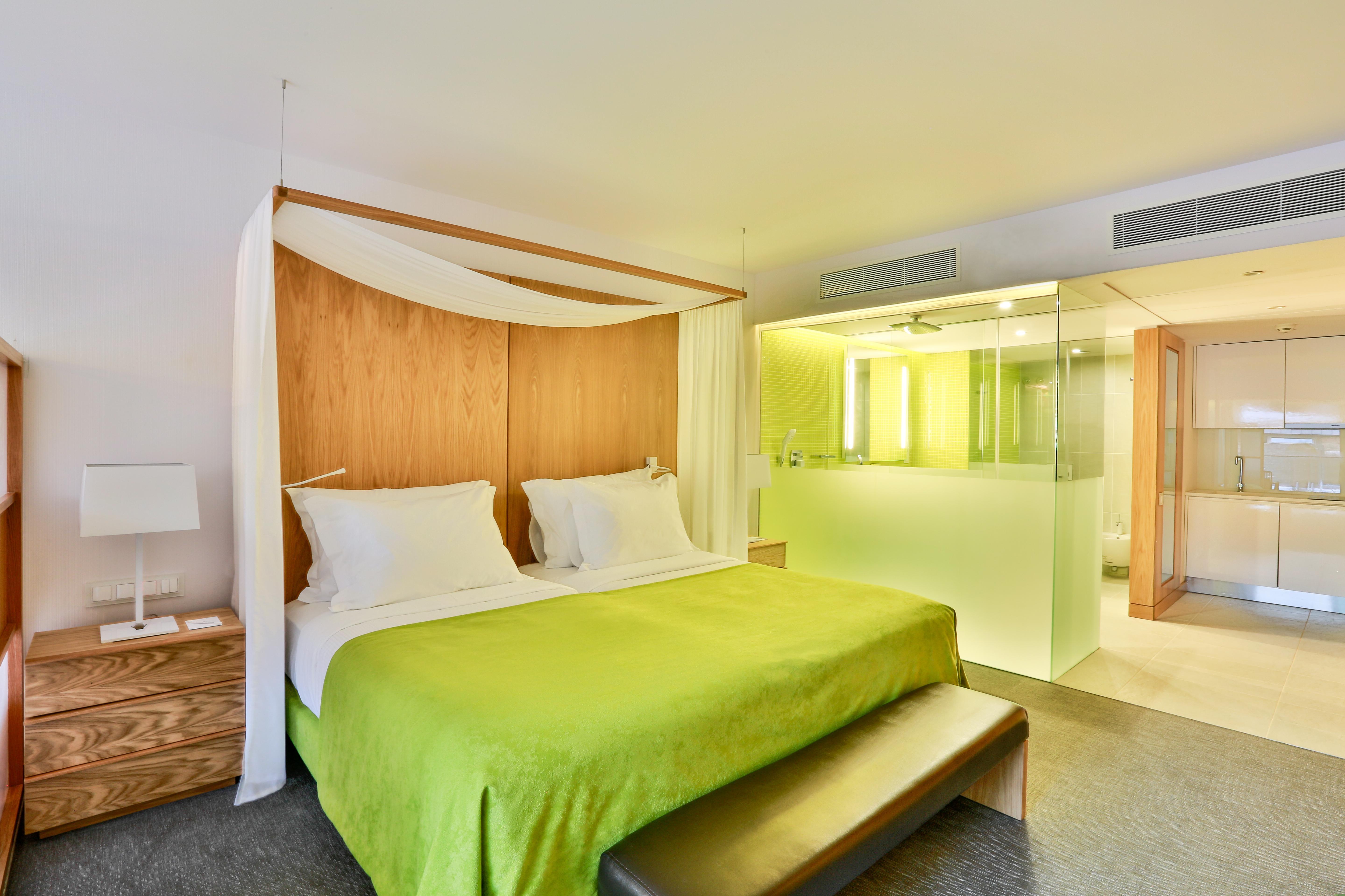 Epic Sana Algarve Hotel Албуфейра Екстер'єр фото A room at the hotel