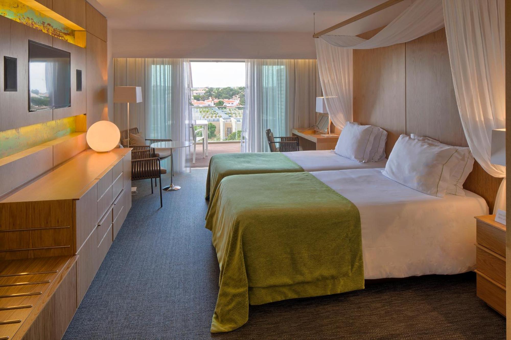 Epic Sana Algarve Hotel Албуфейра Номер фото A room at the hotel
